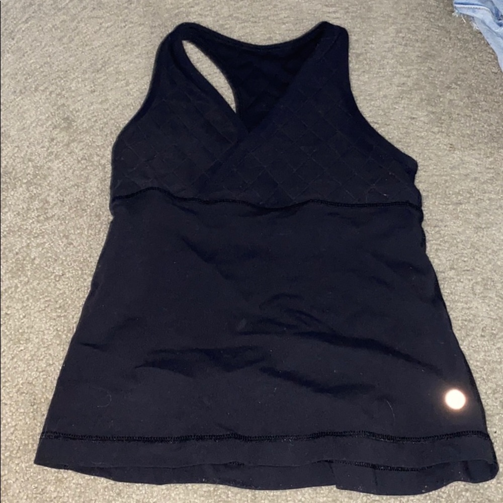 Lululemon tank
